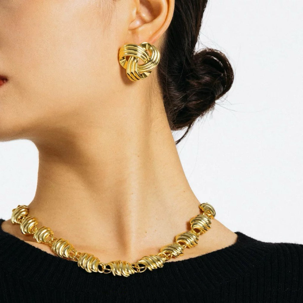 Golden Intertwined Earrings