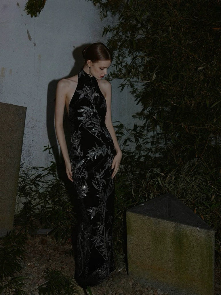 New Chinese Style Backless Qipao Gown with Positioned Bamboo Leaf Beading and Embroidery
