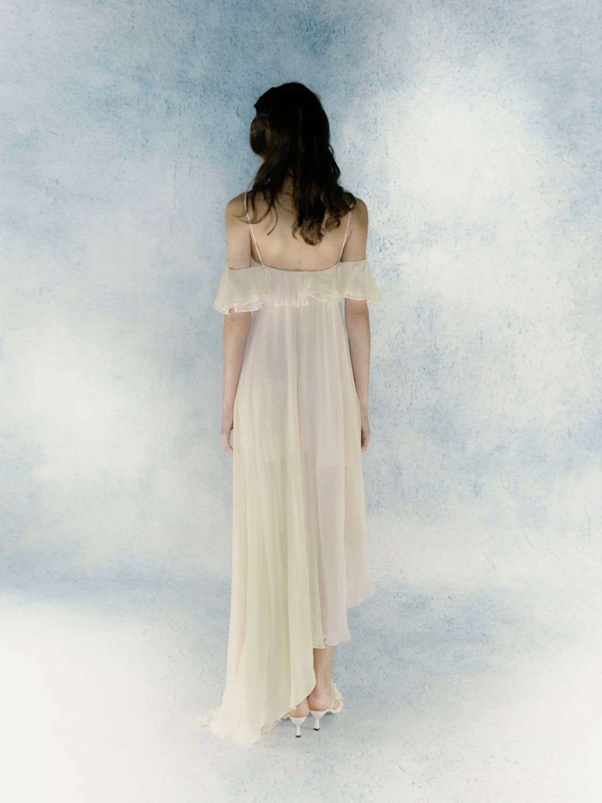 Two wear irregular long skirts