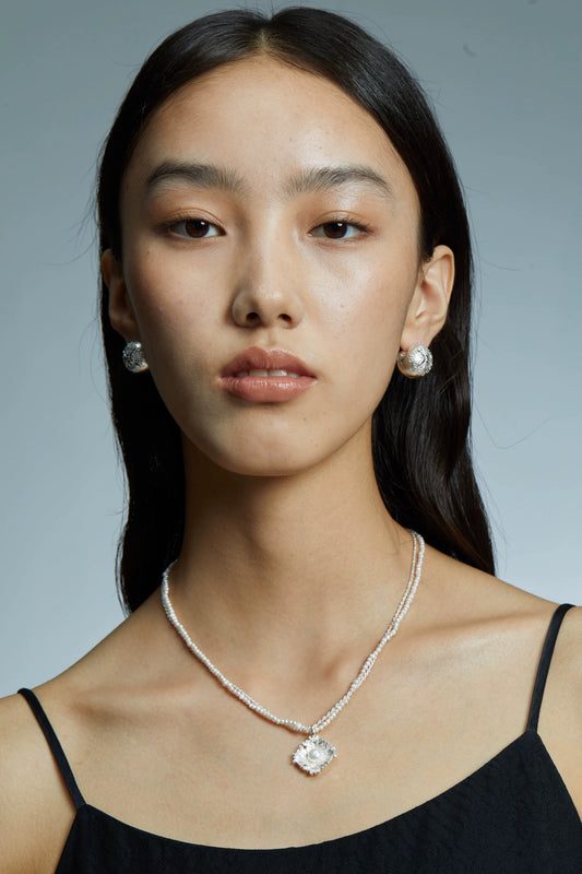 Relief Lace Silver Ball Earrings