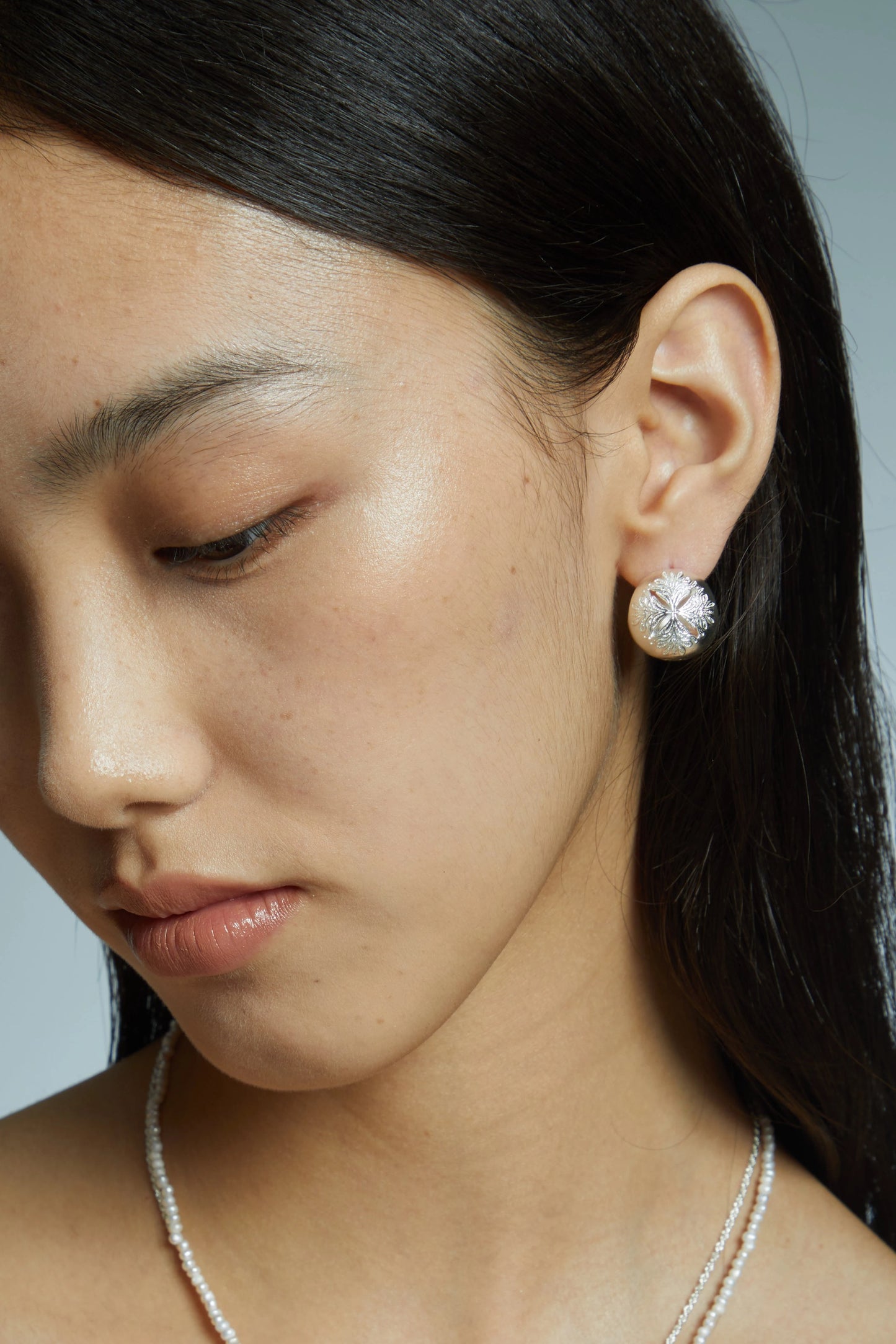 Relief Lace Silver Ball Earrings
