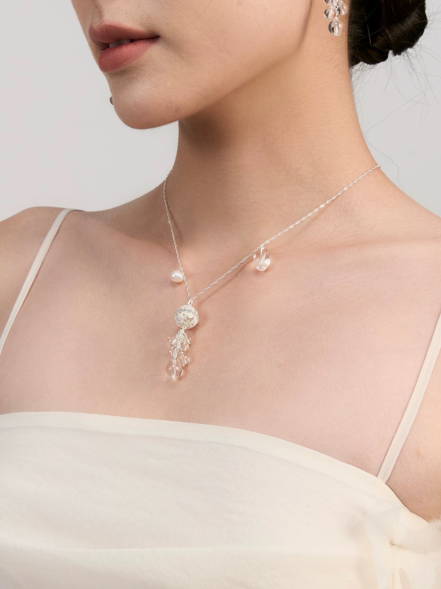 Floating light necklace