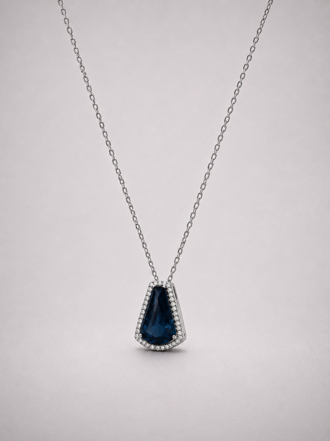Luxury Halo London Blue Topaz Pendant S925 Sterling Silver Necklace