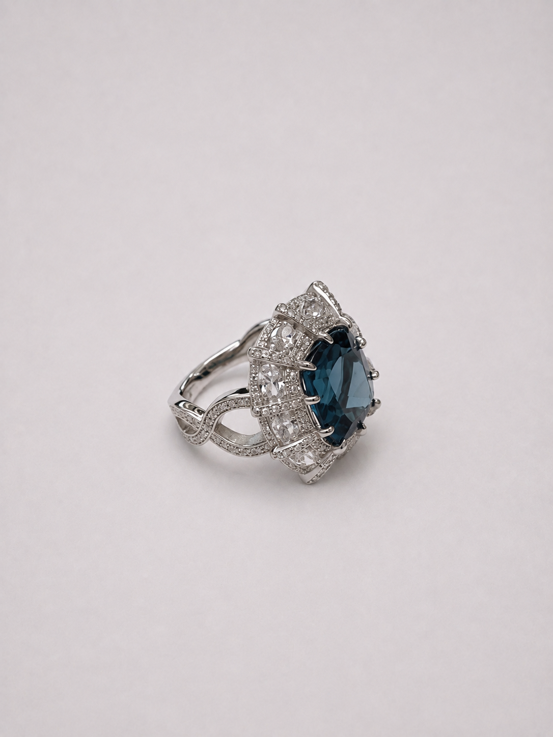 Cushion Cut London Blue Topaz Halo S925 Sterling Silver Ring